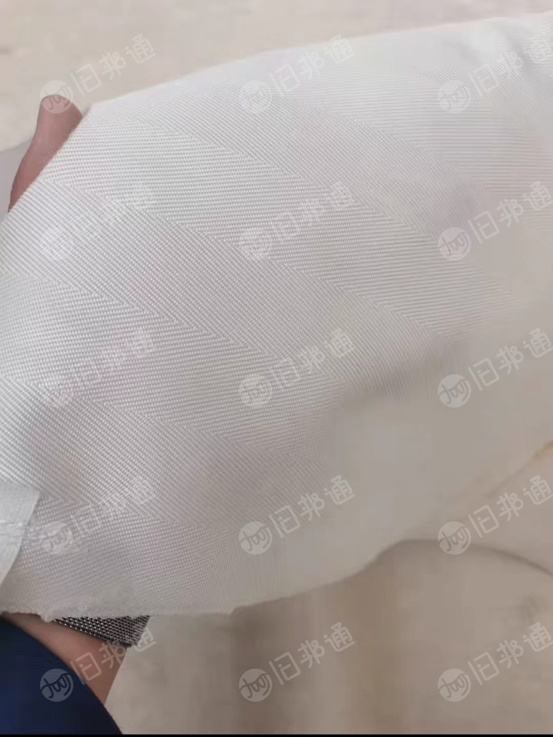 长期出售白色全新纯丙纶边角料，可开花造粒