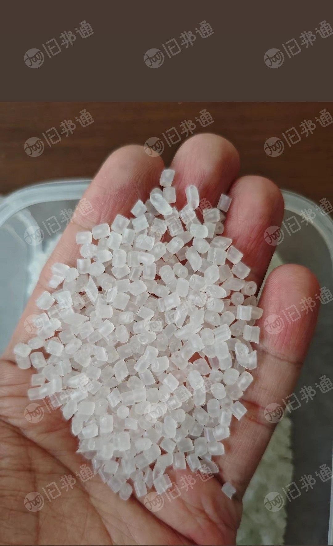 长期出售透明PP颗粒，过250目，无黑点，溶脂40，冲击5-6，可打日用品，文具，玩具，马克笔等