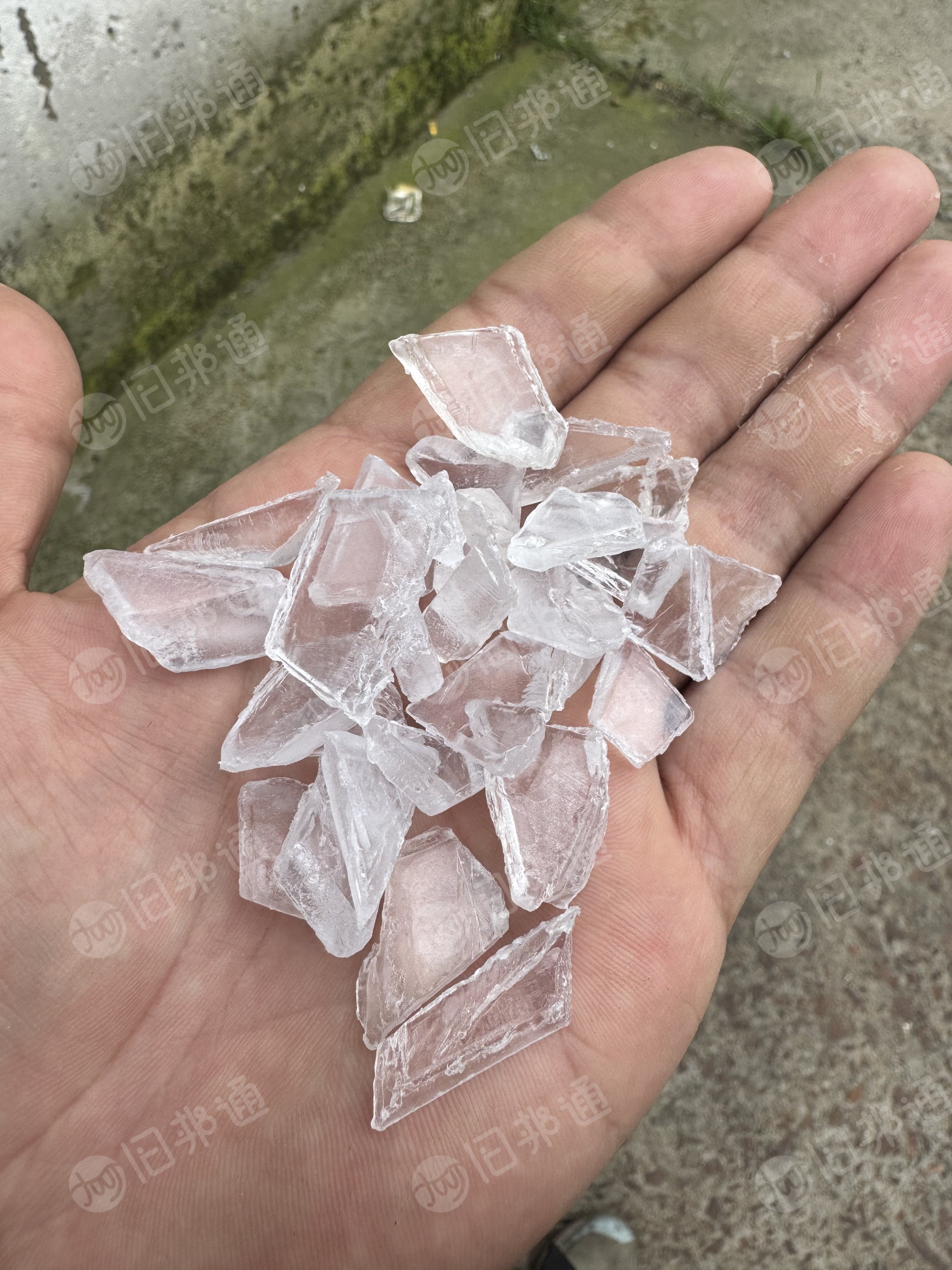 大量回收透明PC料块，PC水口料，透明PC破碎料