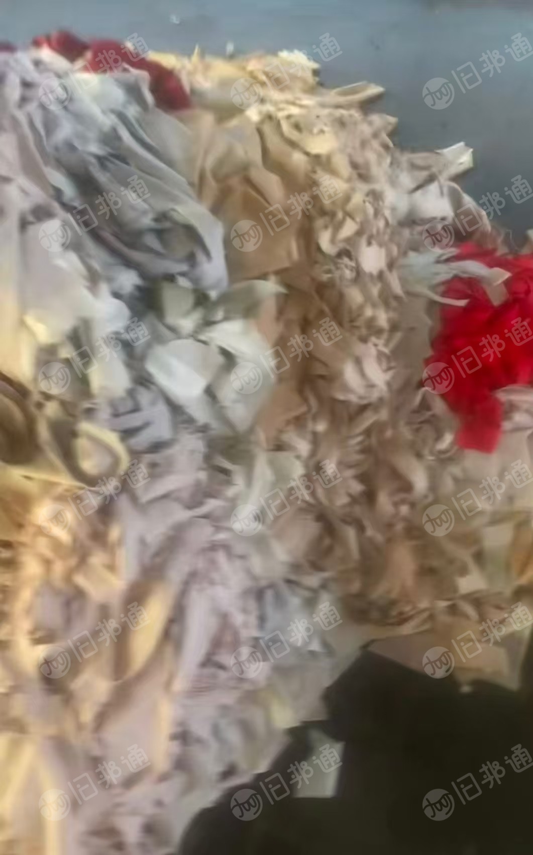 长期出售内衣厂下来的杂色锦纶废布，锦氨废布，有带弹力，月供20吨，在湖北襄阳