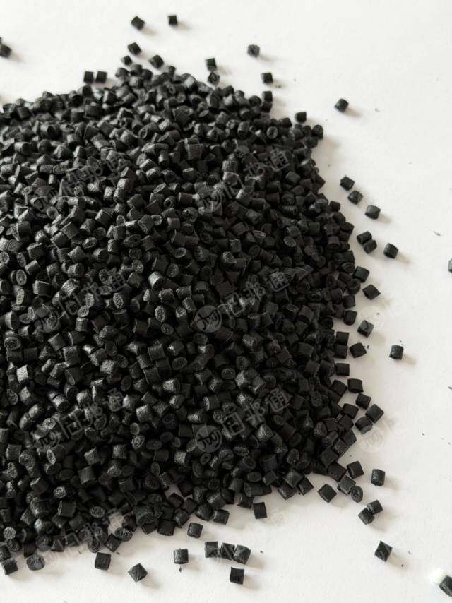 出售各档次pp黑白增强颗粒/黑白加玻璃纤颗粒，支持定制  ，月产量500吨，河北保定