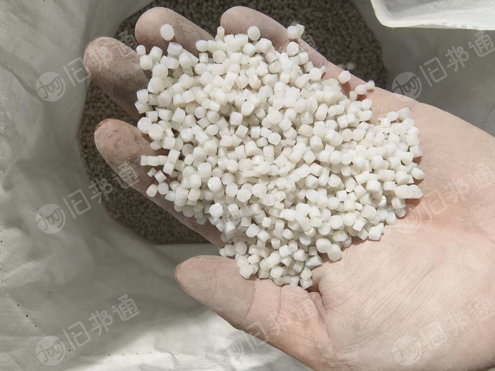 出售珍珠棉颗粒，过80-60目的，月供10吨