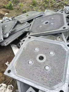 出售过滤板废料，压滤板废料