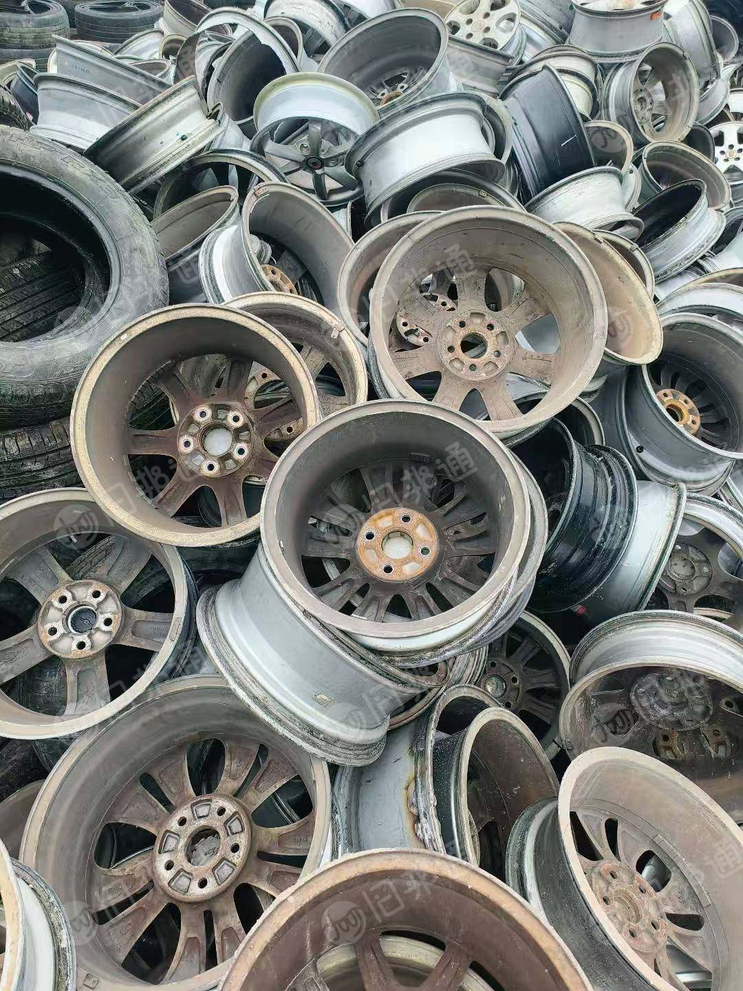 长期出售铝轮毂，铝圈废料，每月50吨左右