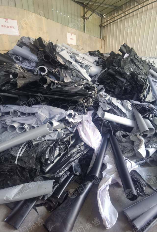 出售纯PVC边角料，灯芯布下来的