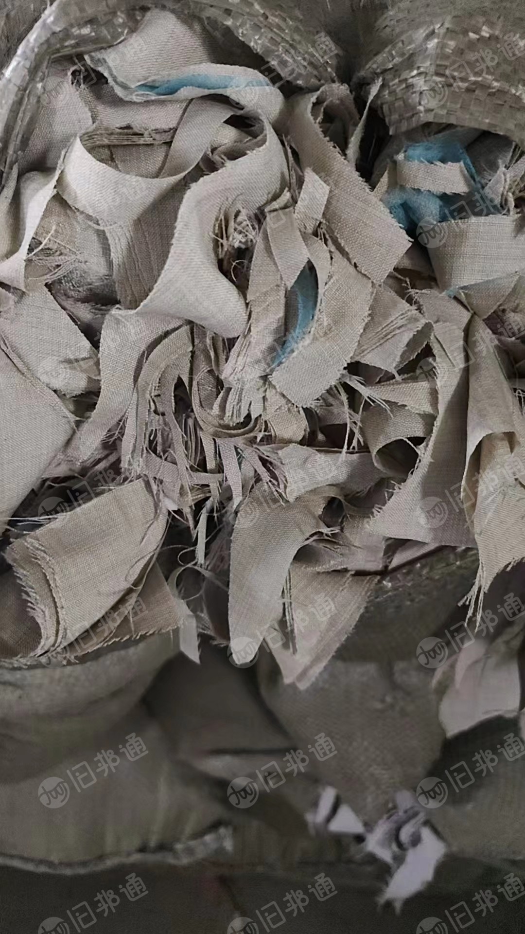 长期出售涤纶老色，涤纶边角料，现货十多吨，在河南濮阳