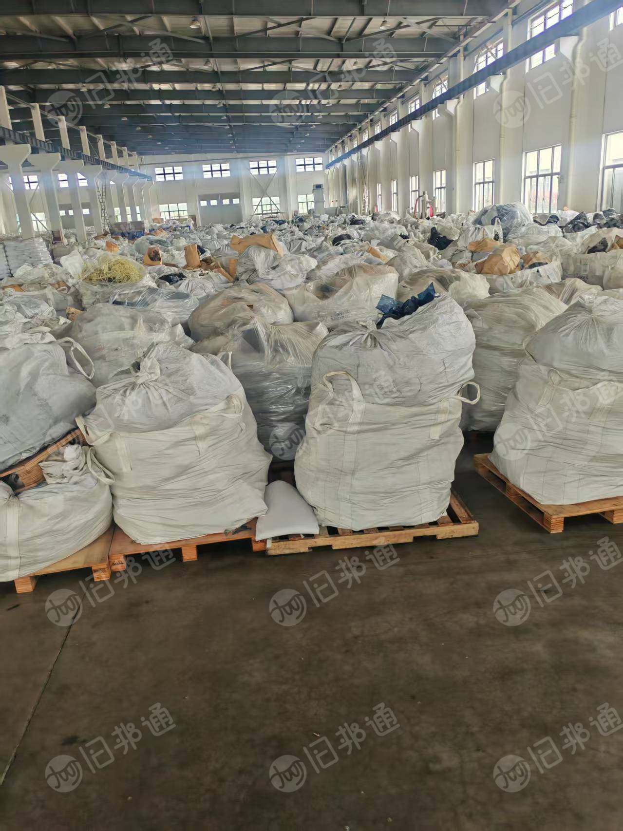 出售pet复合机头料，涤纶复合机头料，现货100多吨，货在上海