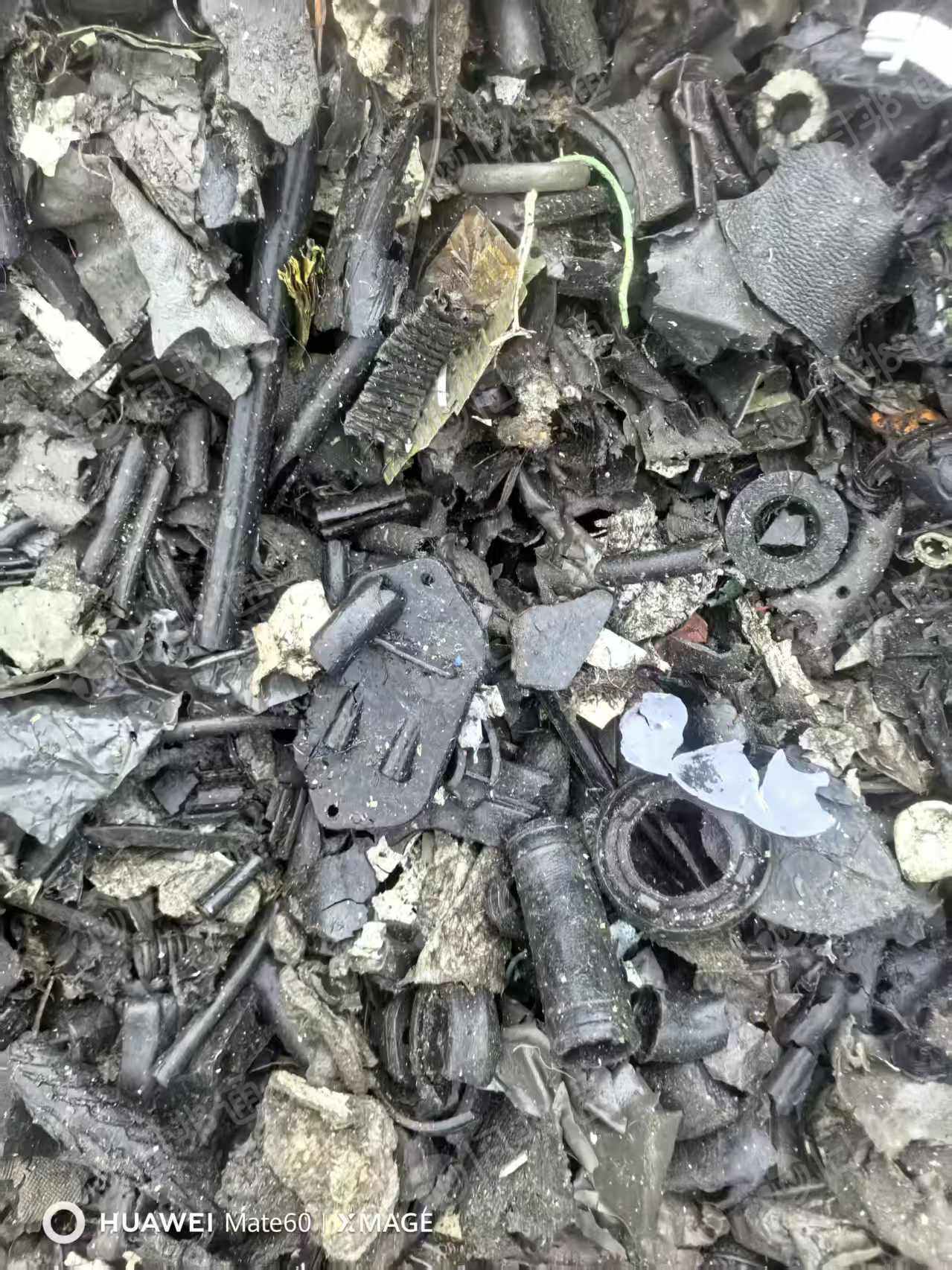 出售杂橡胶炼油料