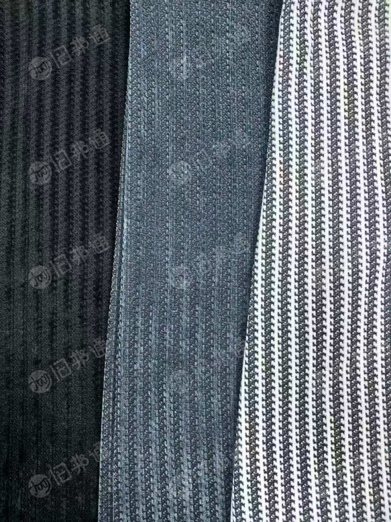 厂家生产直销库存布，有雪尼尔，网纱系列，夹丝系列，洞洞布，羽毛纱系列等，在浙江绍兴