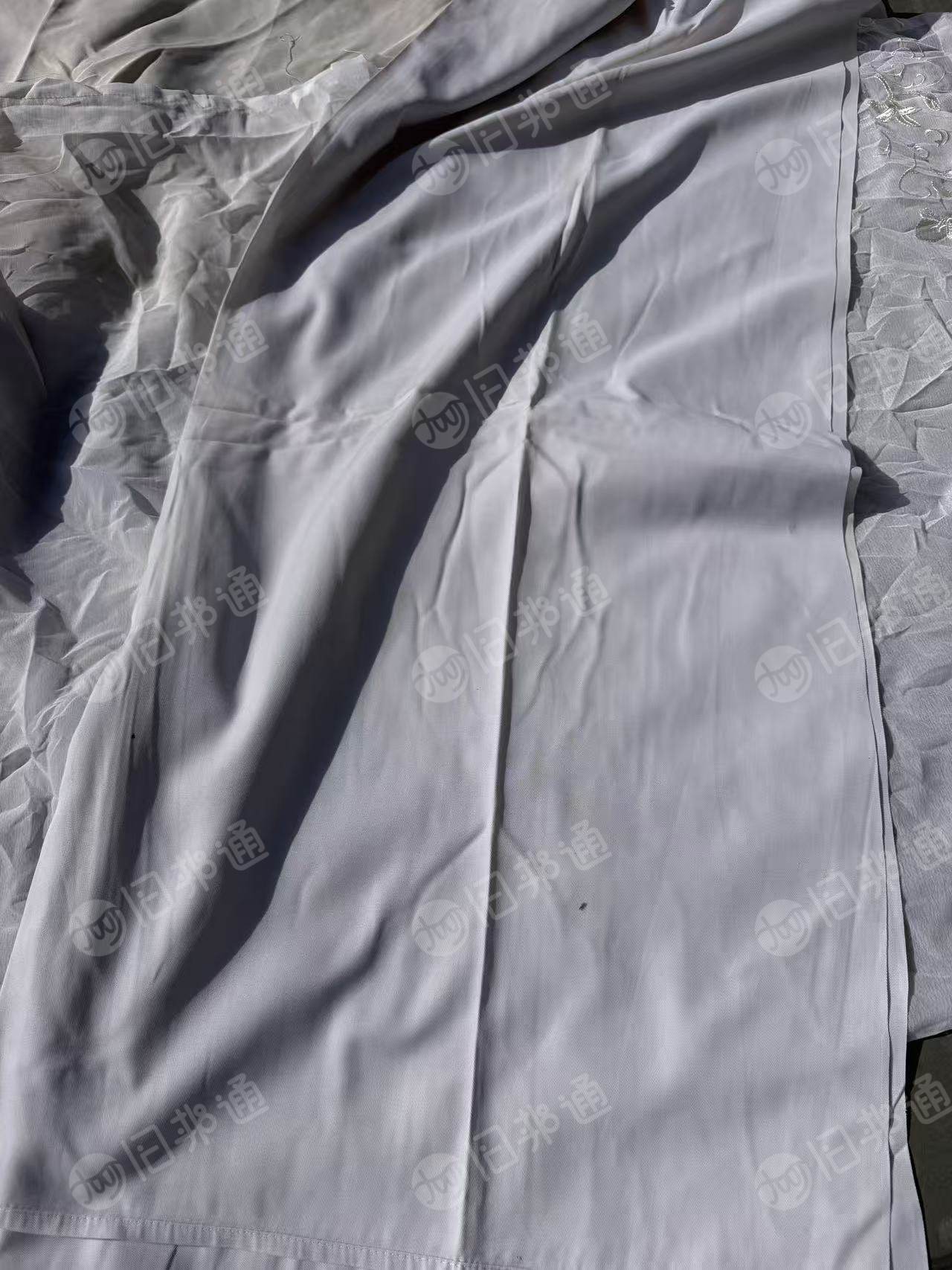 长期出售火车上下来的床单被套，桌布，地毯，沙发套，丝绵被，纯棉床单现货13.5米一车