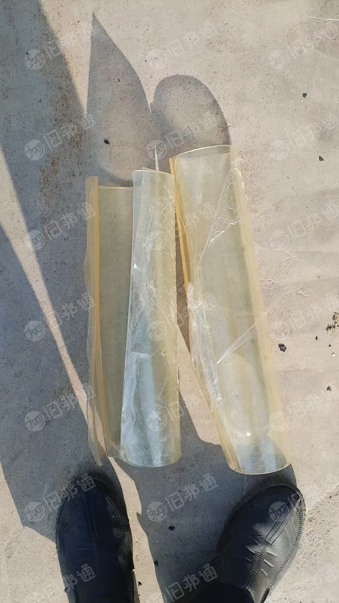 出售软质PVC料,透明软PVC膜,吹气玩具料,现货30吨