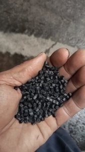 出售abs加纤颗粒，冲击5个左右，可以用在打小礼盒的