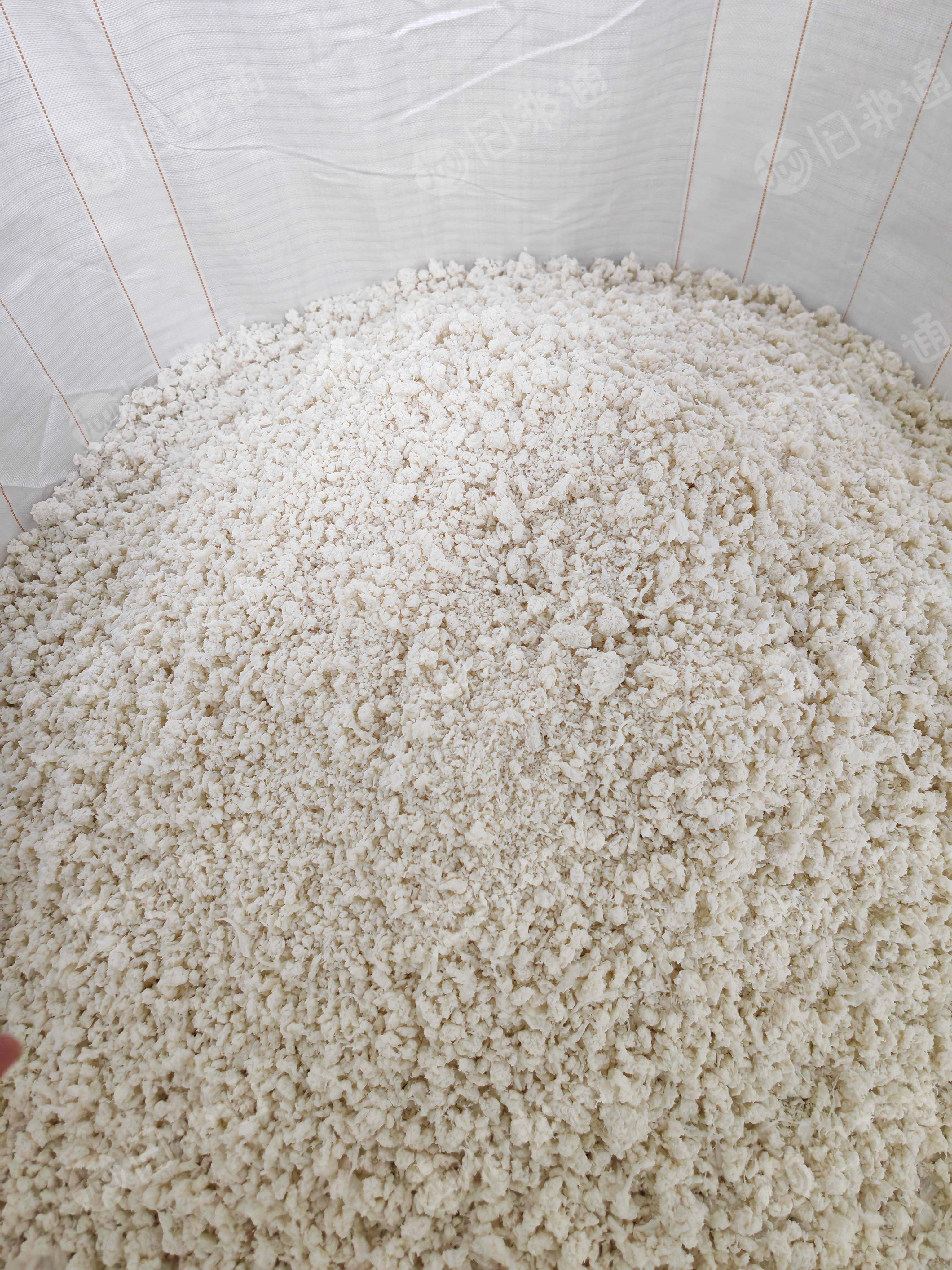 出售pet陶瓷膜泡料，塑料颗粒（泡料）