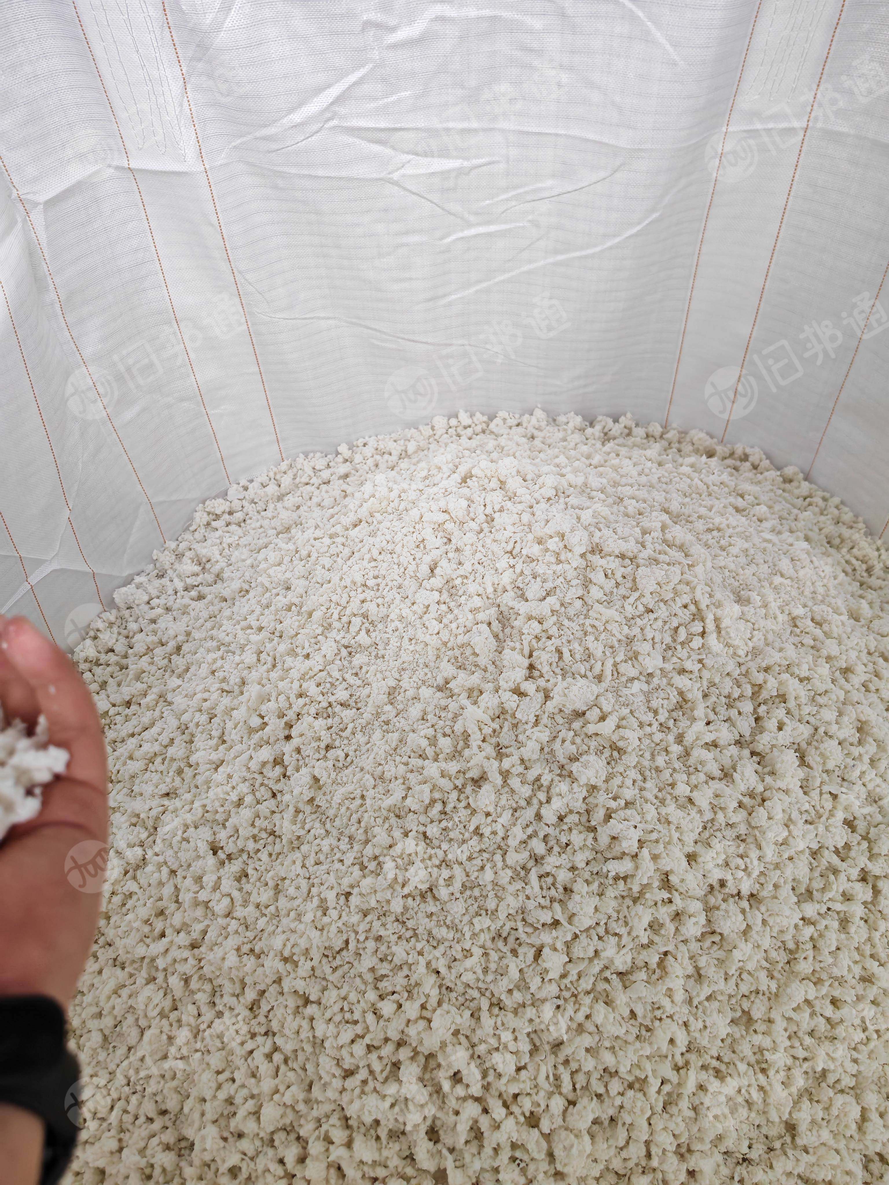 出售pet陶瓷膜泡料，塑料颗粒（泡料）