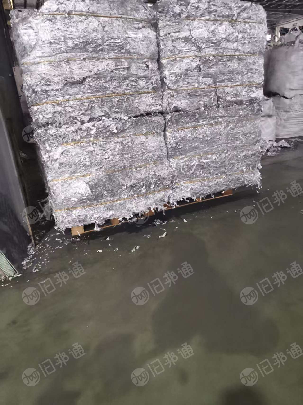 出售国轩白边铝箔，现货80吨