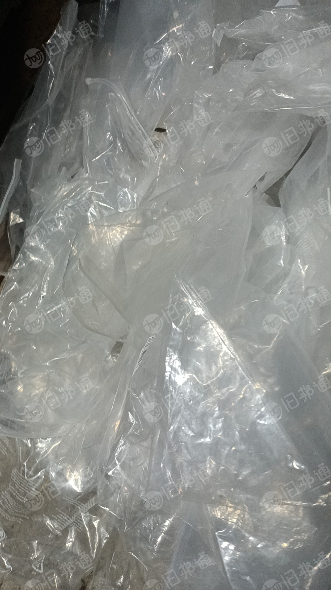 出售白色高压膜，拉链袋，月供20吨