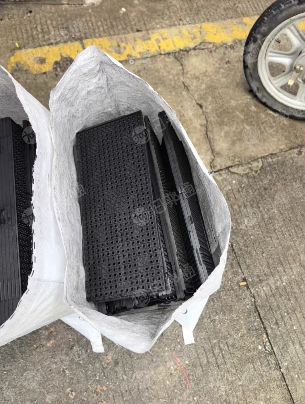 长期出售ic托盘高温板废料