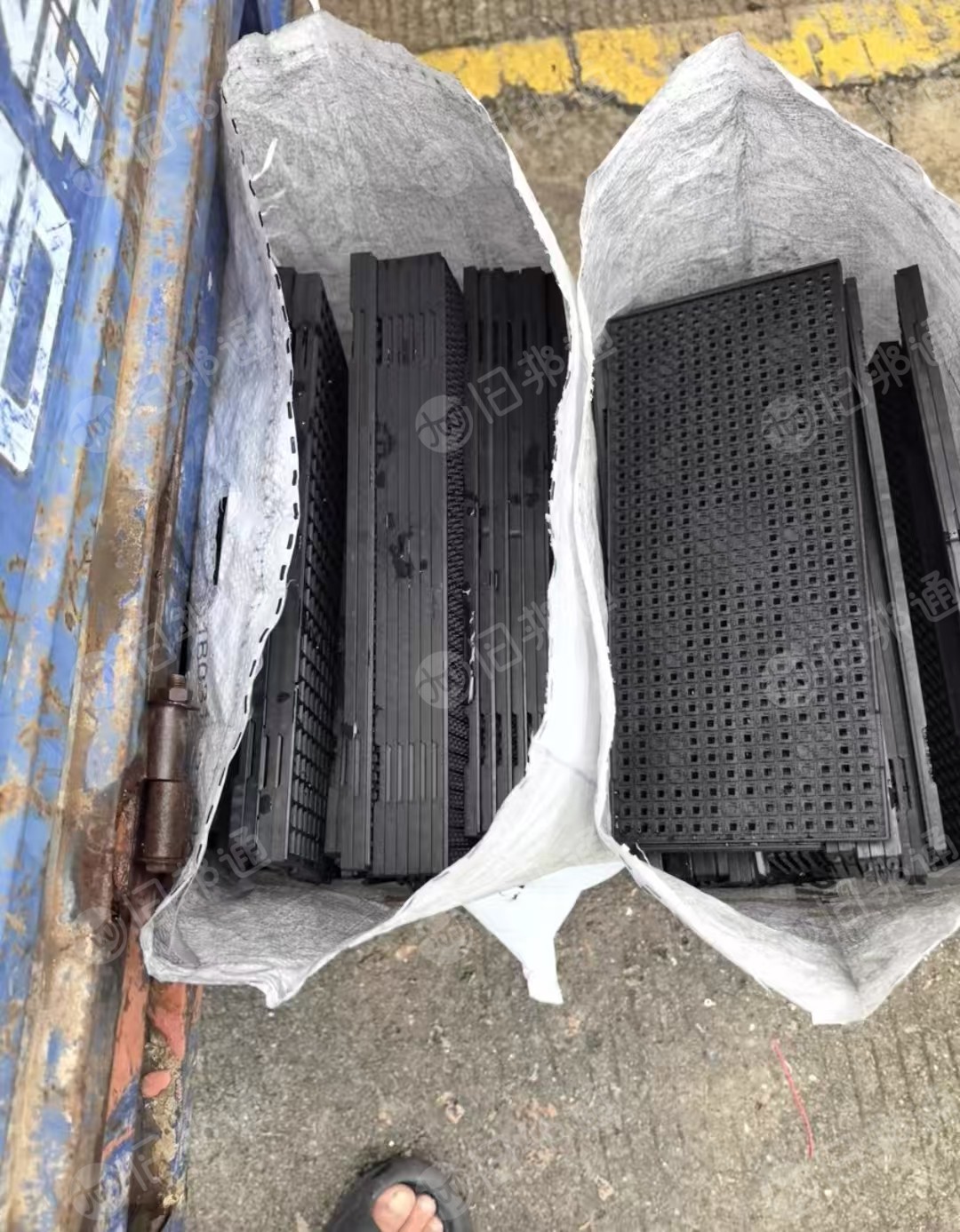 长期出售ic托盘高温板废料