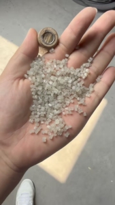 长期出售一级缠绕膜颗粒，粘膜颗粒，现货10多吨