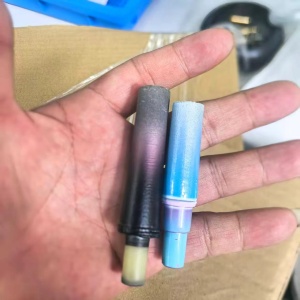 出售化妆品厂下来的喷涂尼龙废料，现货10吨左右