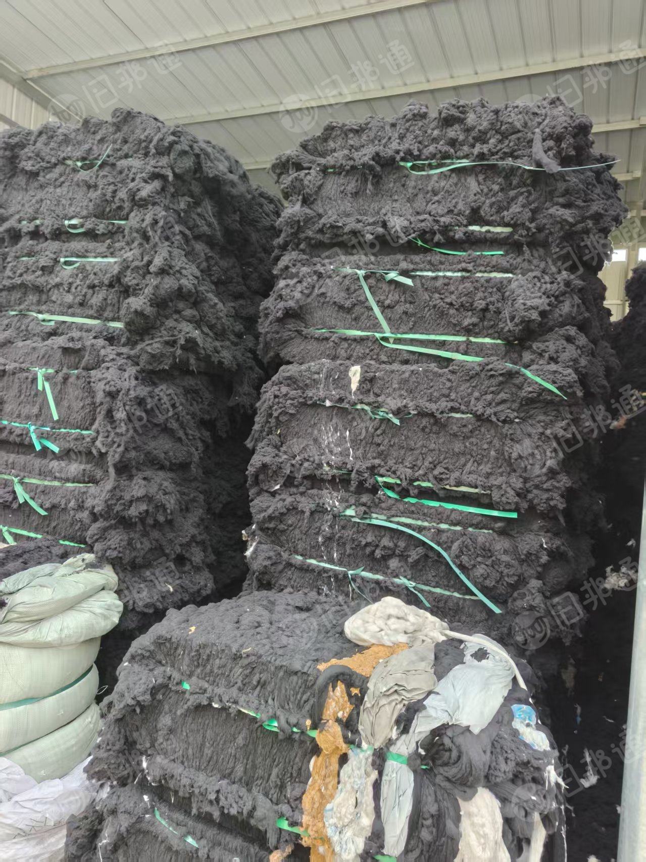 长期出售环锭纺下来的下脚料，含棉70%黏胶化纤30%，车肚有11吨，回丝6吨，色纱十几吨，统货出