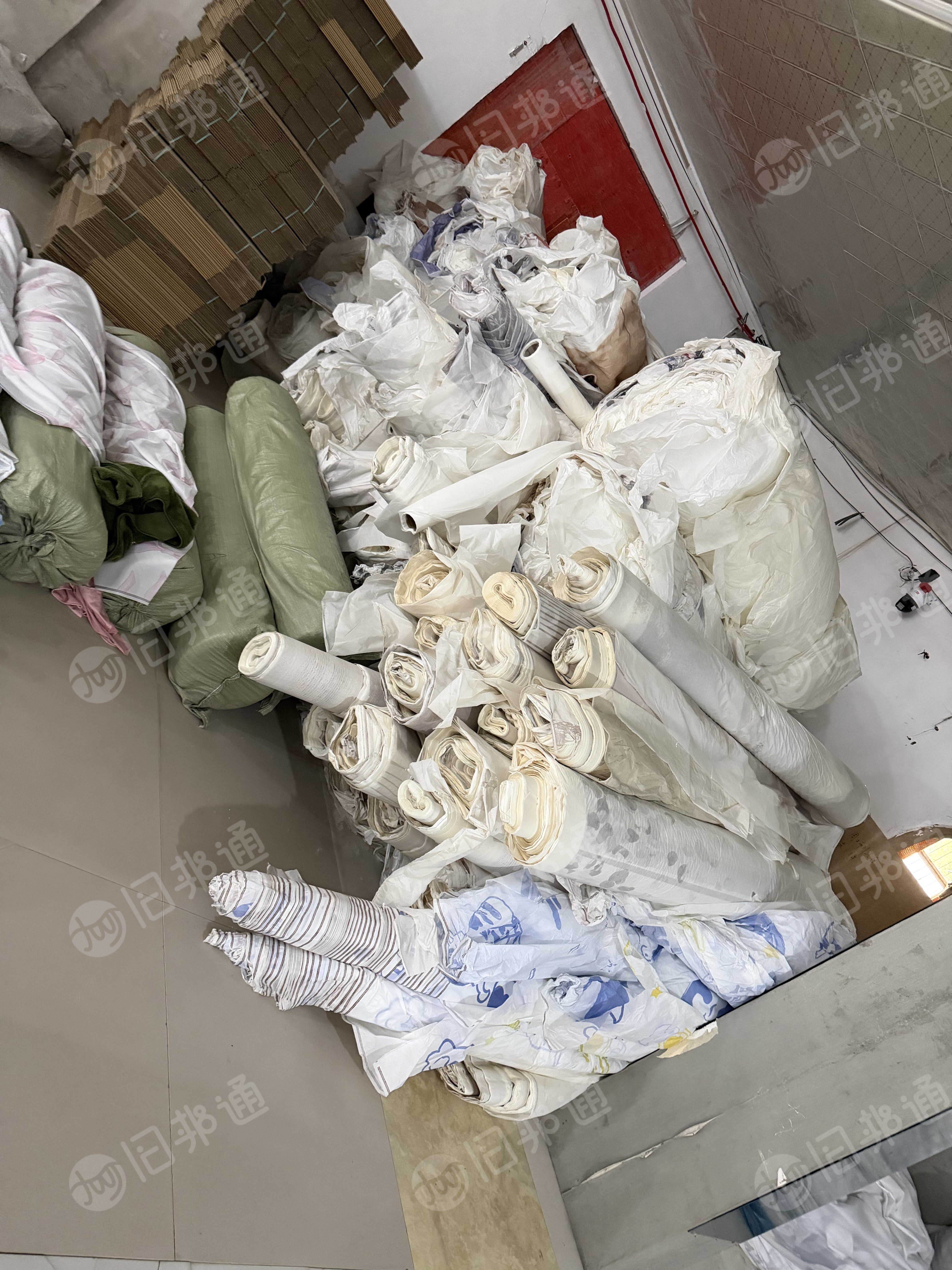 长期出售数码印花纸废料