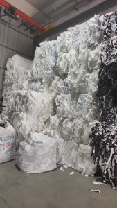 长期出售pet涤纶汽车内饰料，汽车内饰料，有分白色黑色，月供60吨，在上海宝山