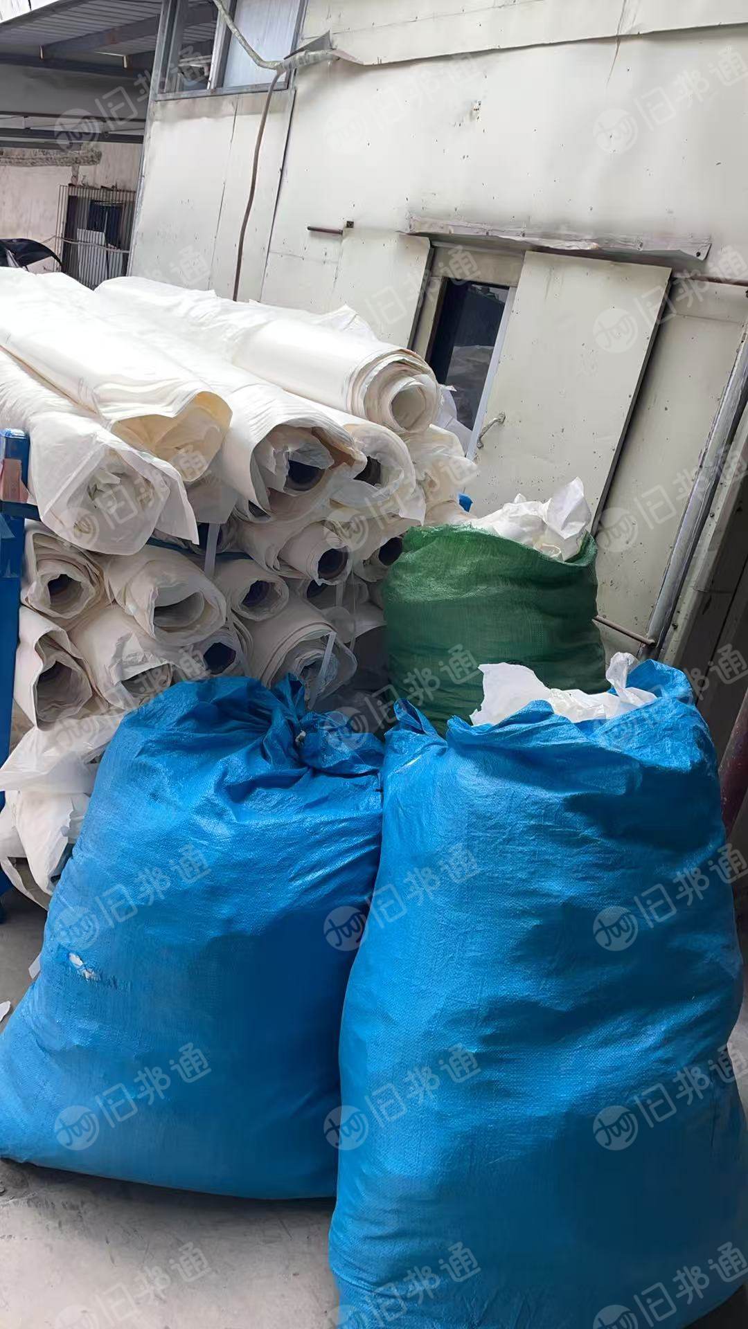 长期出售白色硅油纸，小卷和散货都有