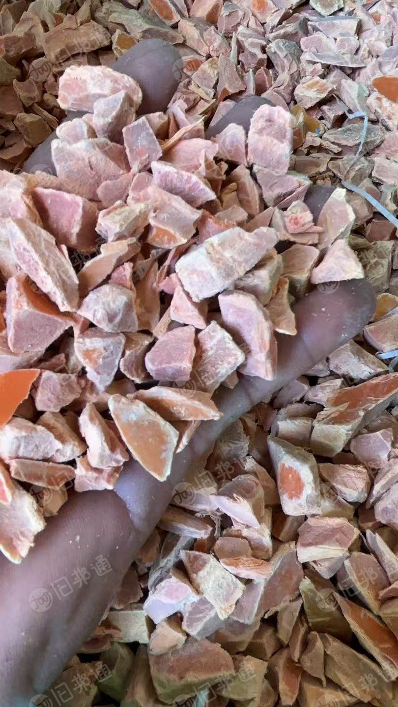 长期出售PVC电力管破碎料，现货一挂