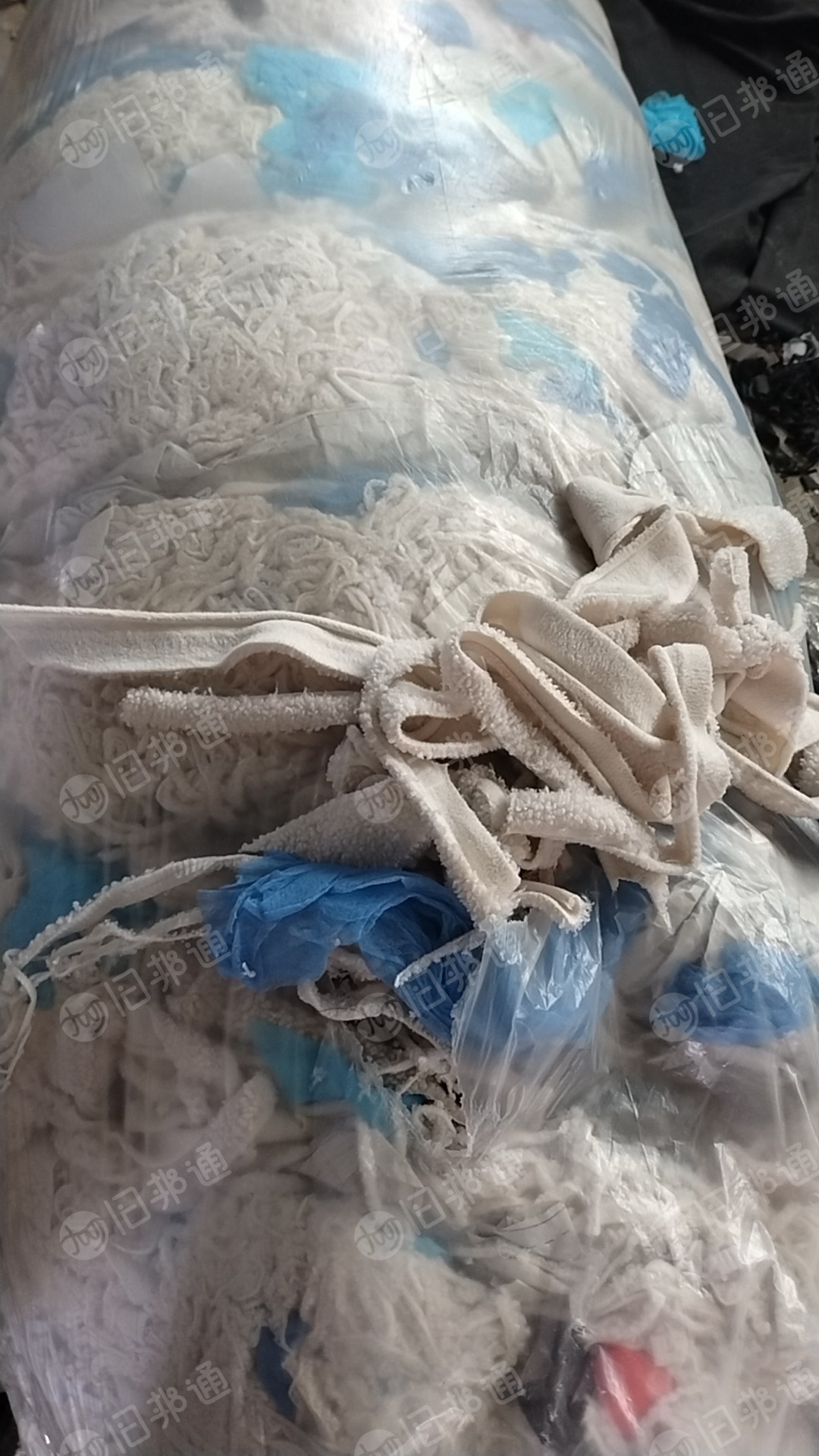 长期出售涤纶兔毛绒布边角料，绒布下脚料，现货10吨，在安徽滁州