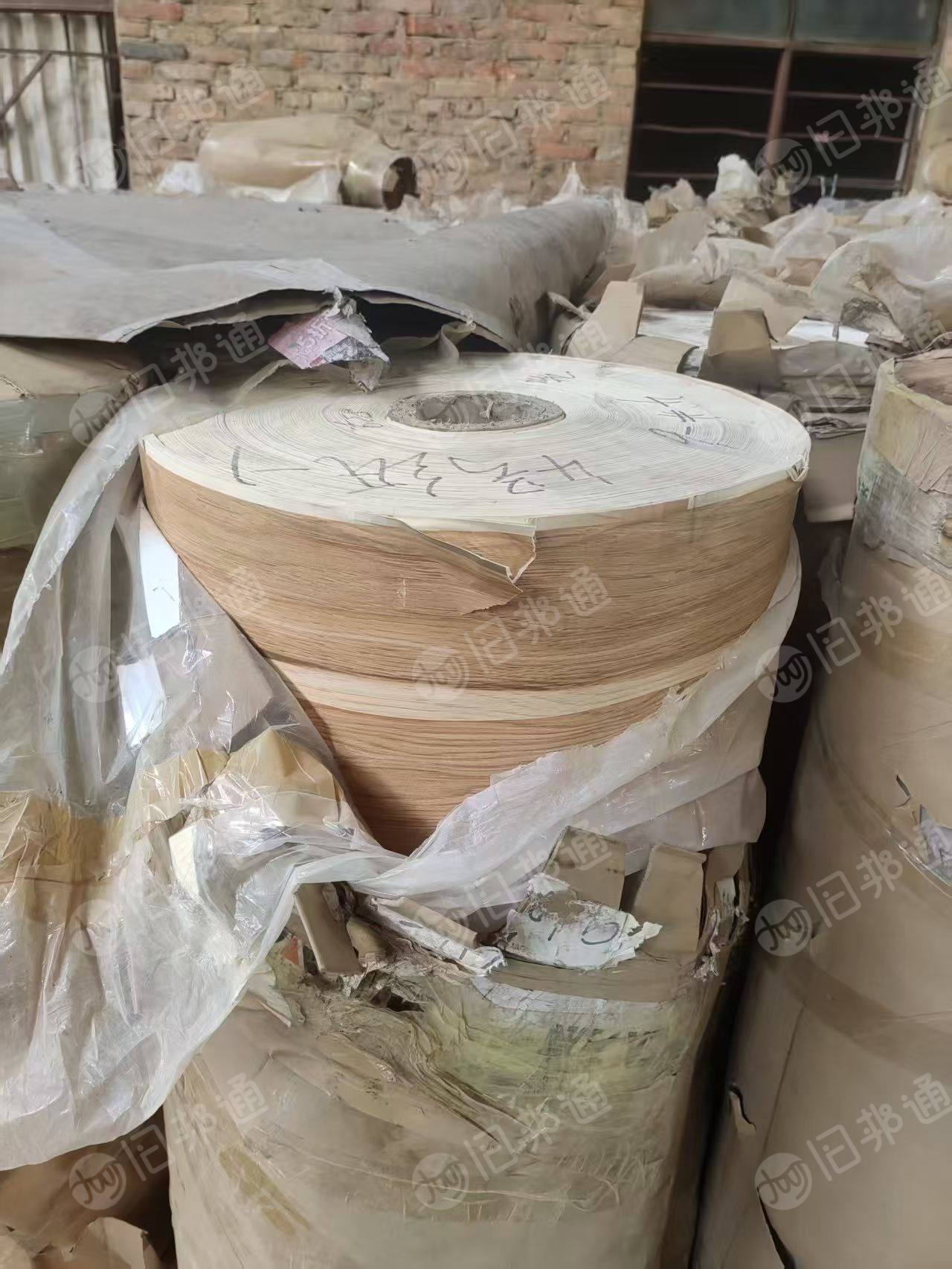 出售卷筒装饰木纹纸,高1.25米,宽30-50公分都有