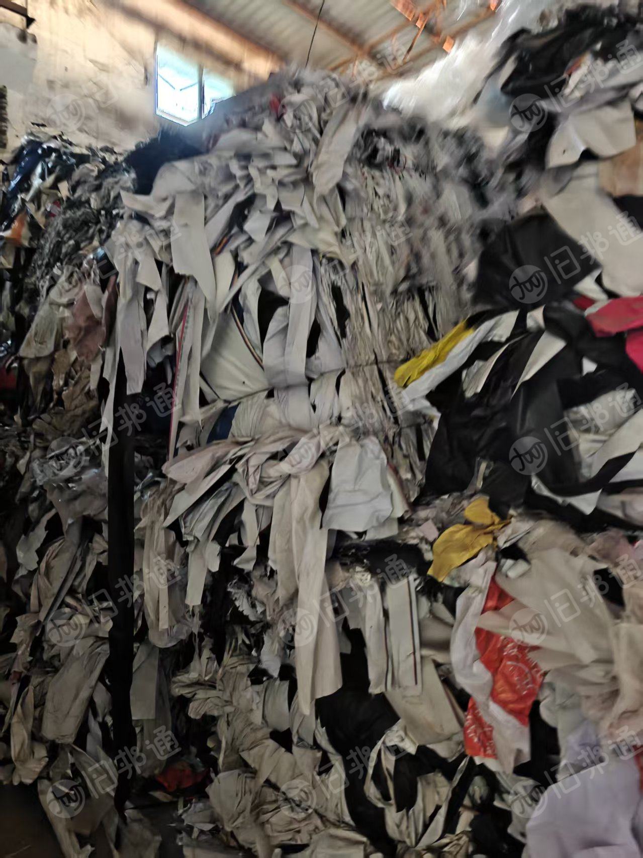 出售PVC广告布，杂色混压，月供100吨