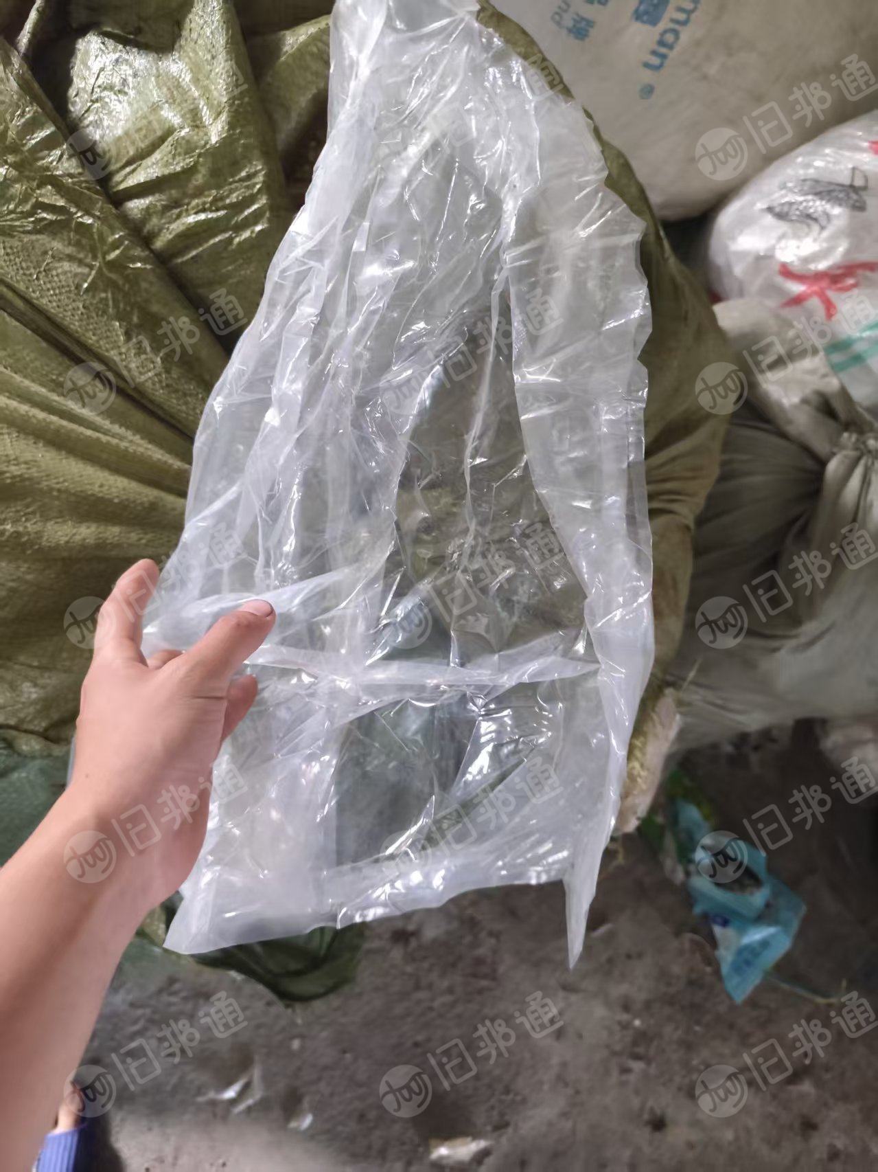 出售一批复合炼油料，混合塑料炼油料，现货够车