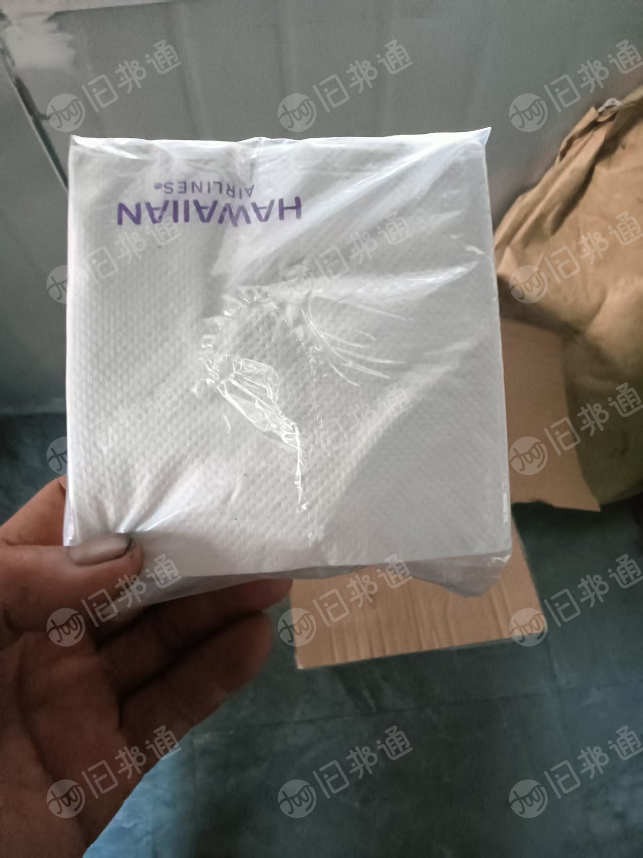 出售成品小包纸巾，一箱20小包，有8吨多