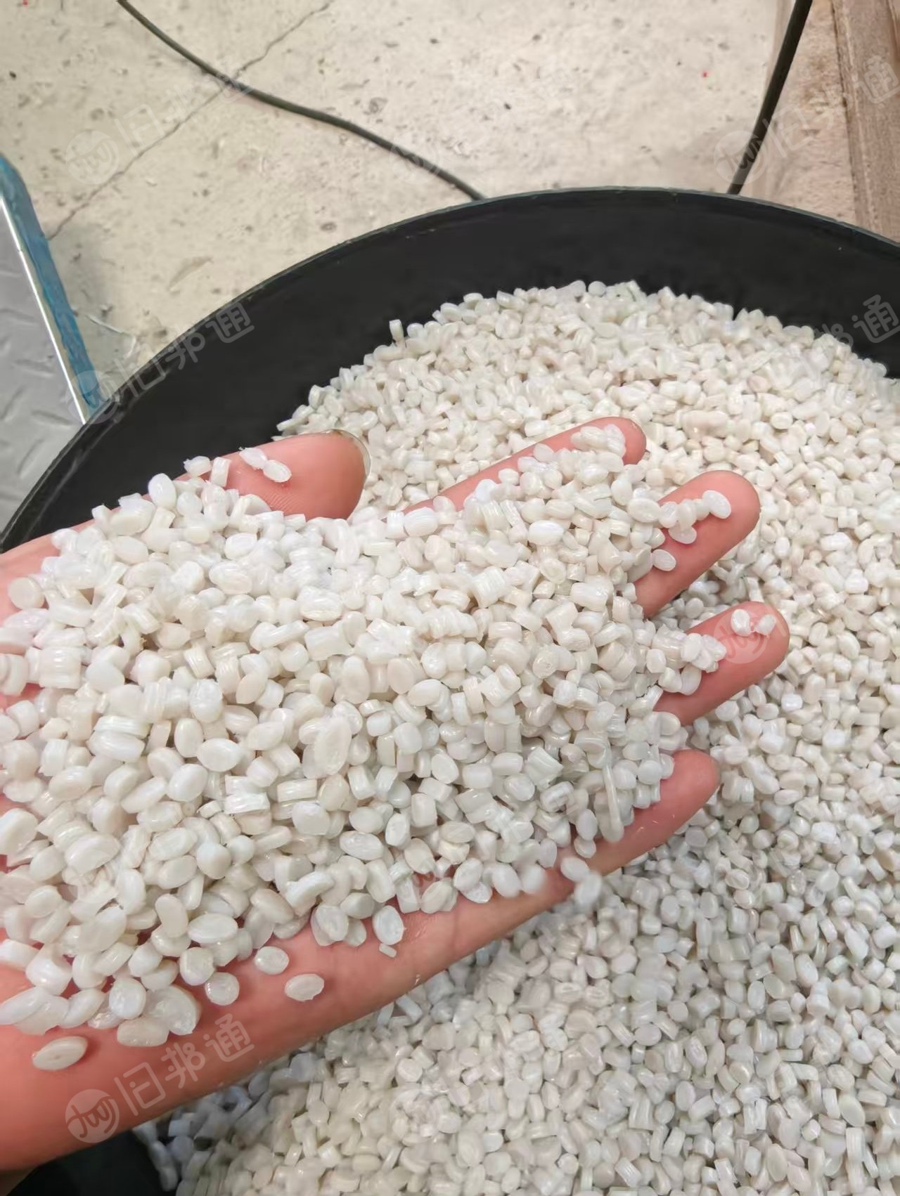 出售EPE珍珠棉颗粒，大白珍珠棉颗粒，过80目