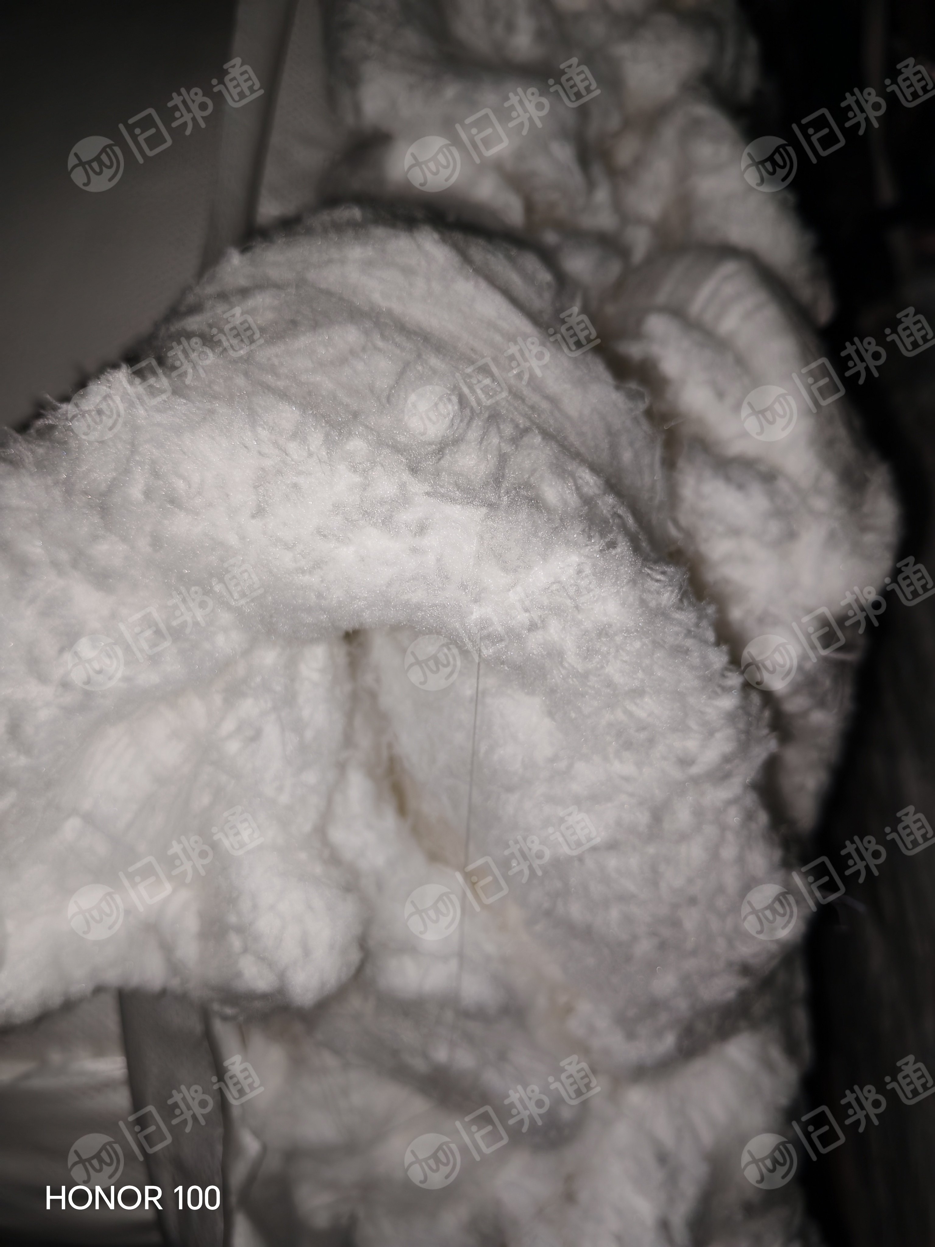 出售环锭纺下来的风箱花，纺纱厂边角料，锦纶黏胶材质，现货有15吨，货在广西玉林