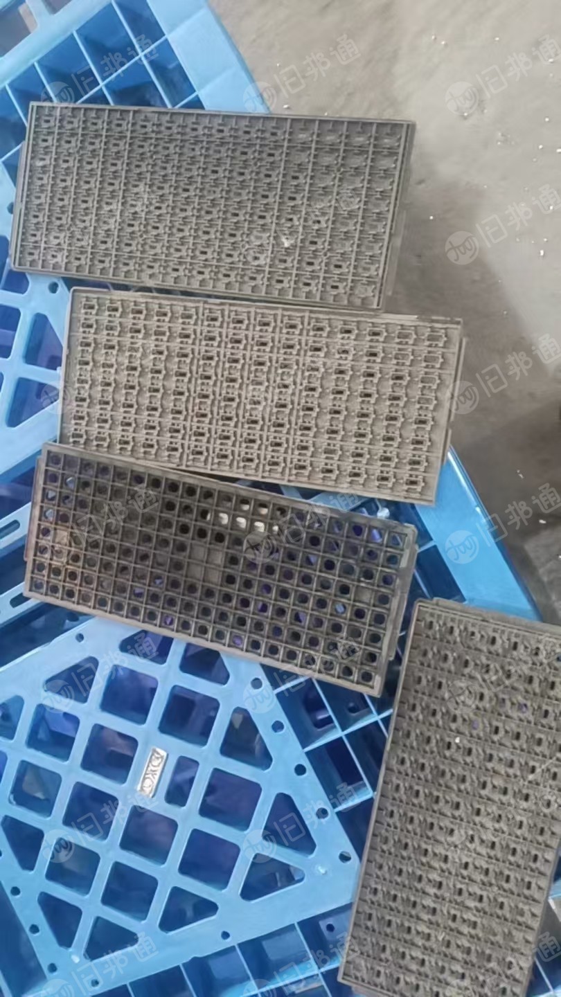 出售高温板，ic托盘，现货3吨