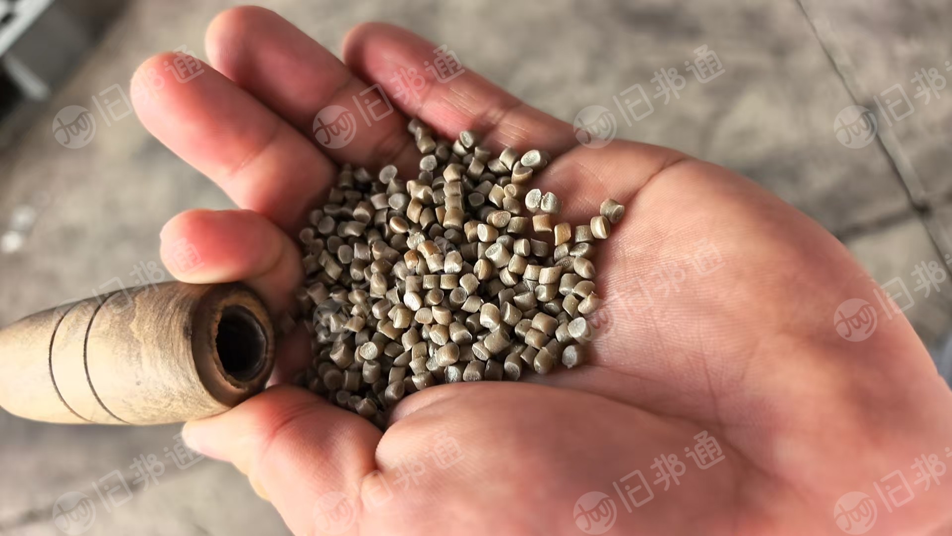 出售低压膜颗粒，过100目