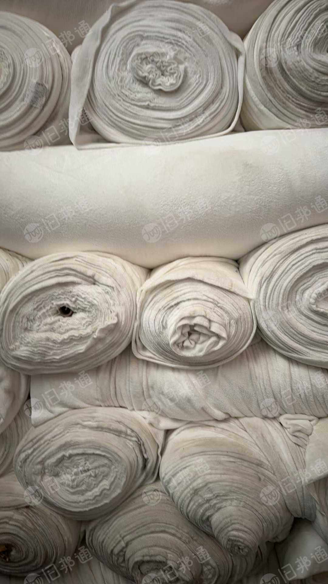 长期出售法兰绒绒布,牛奶绒,素色绒布,有大卷小卷,月供几十吨,在江苏苏州