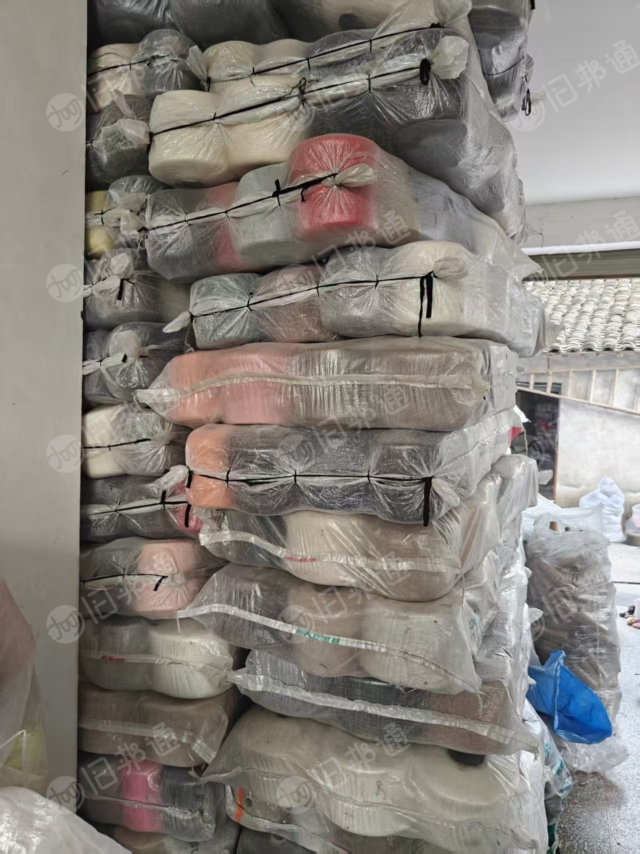 长期出售库存马海毛，马海毛毛纱，库存毛纱，现货四百斤，在浙江嘉兴