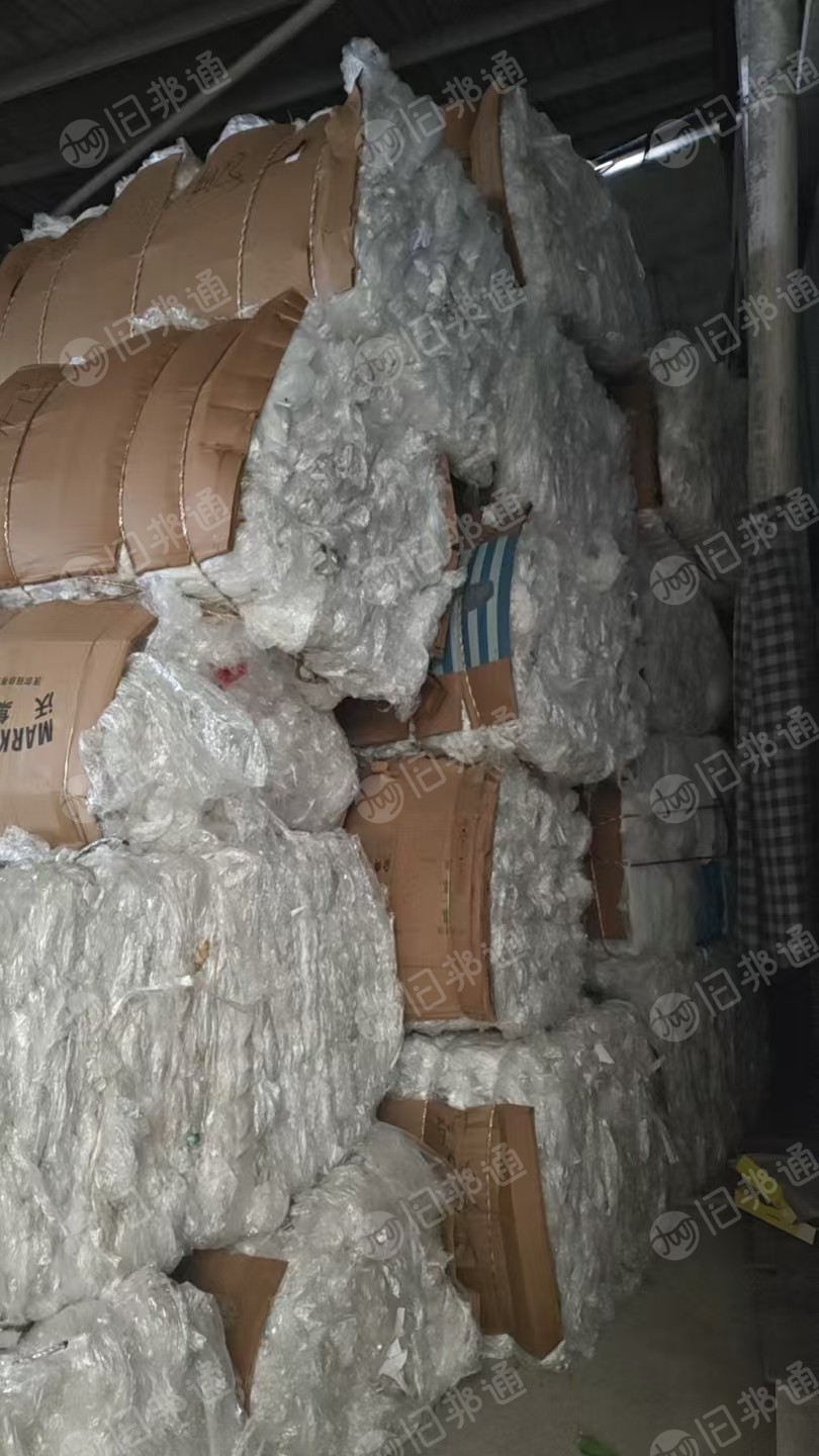 出售干造缠绕膜废料，山姆超市下来的，有一点点商标纸，月供20吨左右