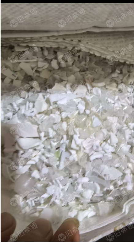 大量求购一次性奶白PP破碎水口料