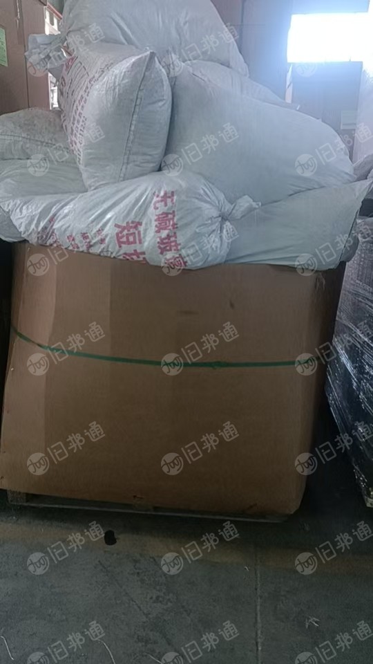 长期出售织布下来的硅烷型的无碱玻璃纤维，玻璃纤维废丝，有9，11微米的，少量6微米的