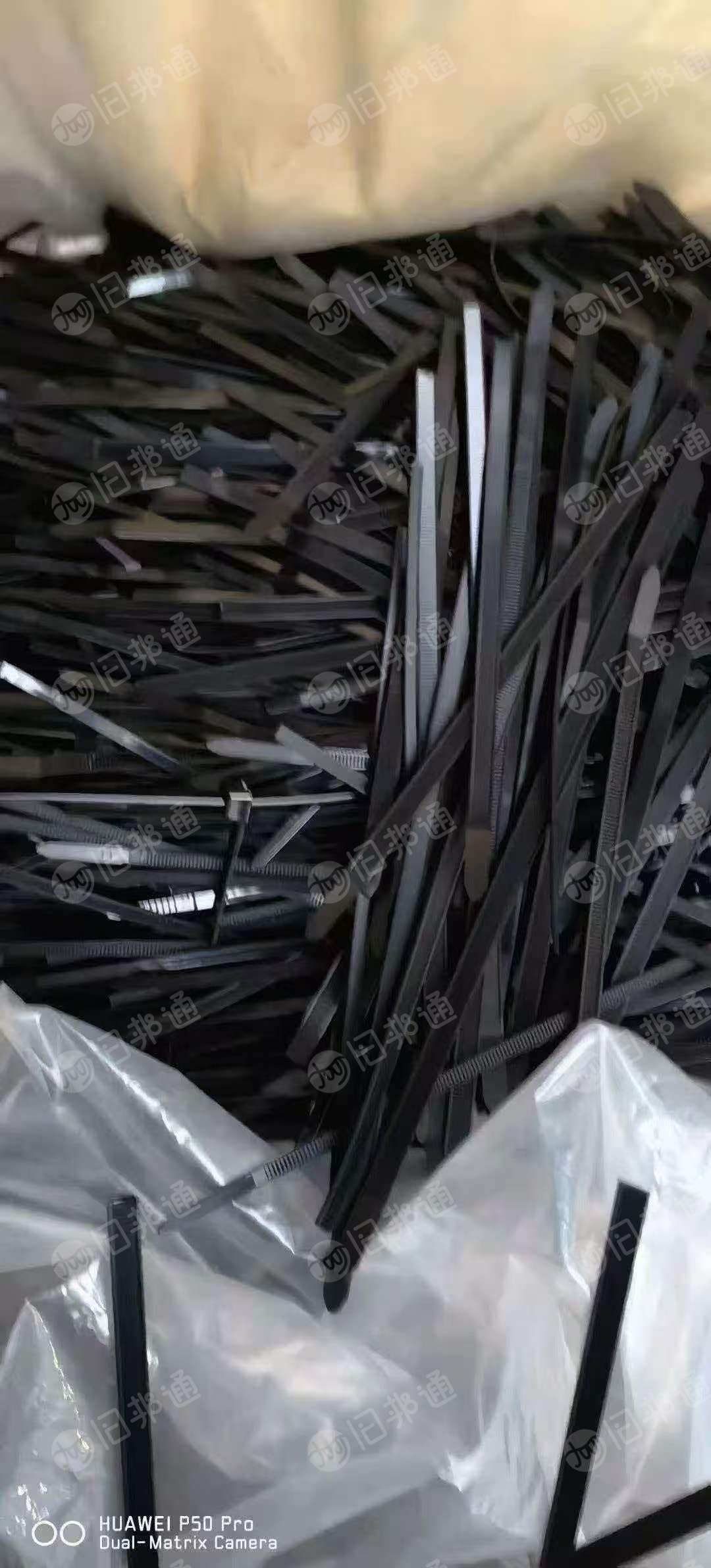 长期出售黑色尼龙扎带破碎料，现货40吨左右