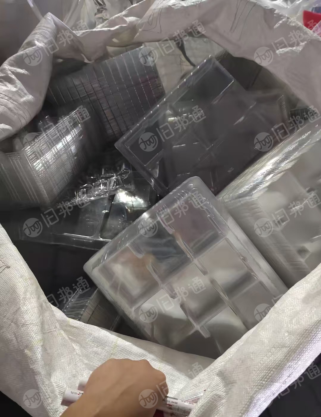 长期出售透明pet吸塑盒毛料