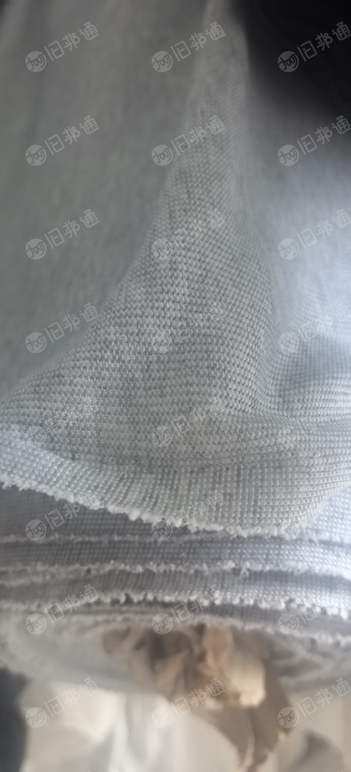 出售服装库存布，螺纹布，2*2罗口布，涤棉布，门幅1.35克重200-300，现货有100多吨