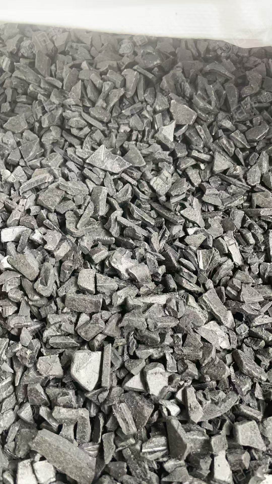 长期出售加纤PC合金破碎料，合金电池筐破碎料