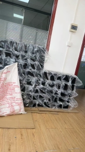 长期出售全新的IC托盘，高温板，规格有4*4  3*3跟5*5的