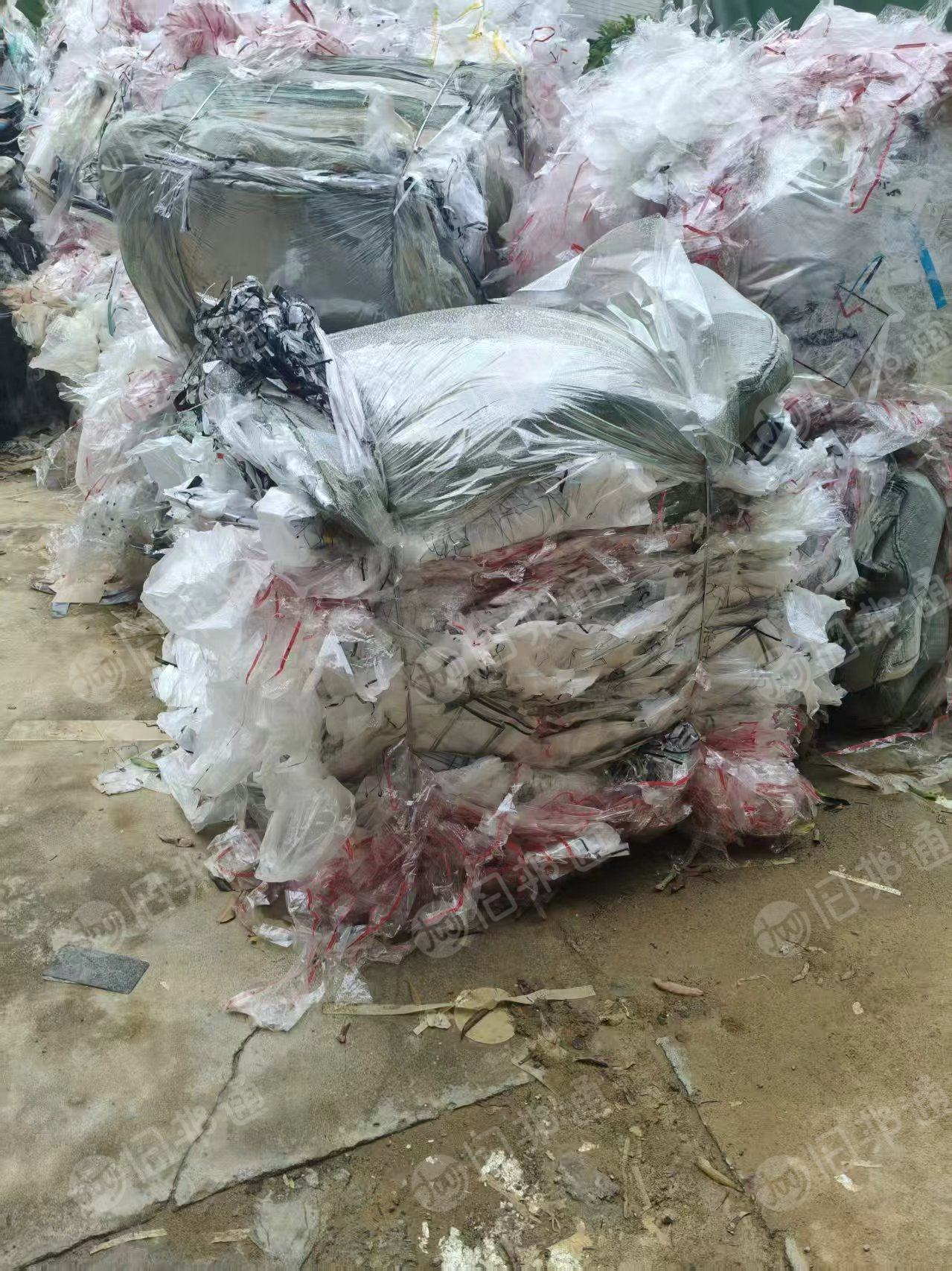 出售杂PET废料，每月130吨左右
