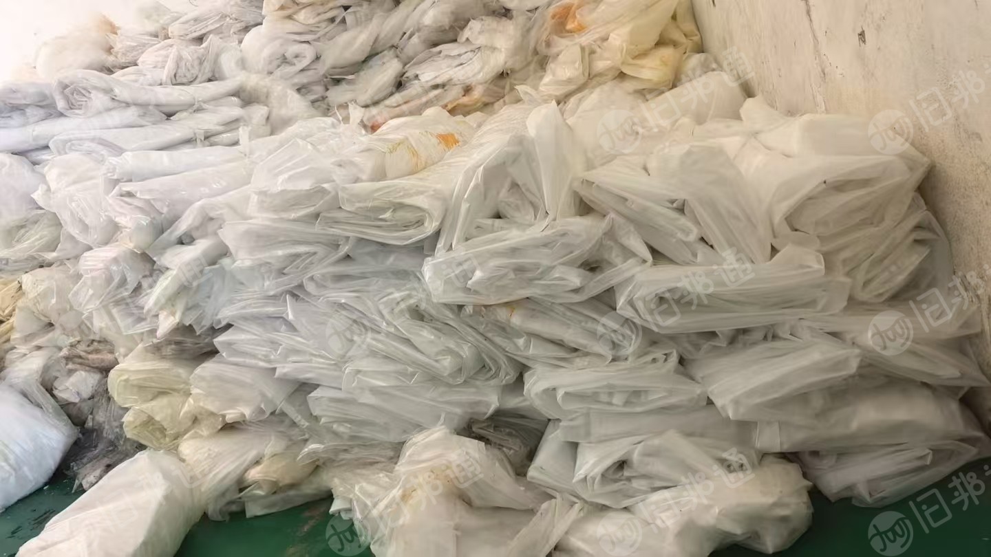 长期出售集装箱液袋膜，含油需要热水洗，月供100吨左右